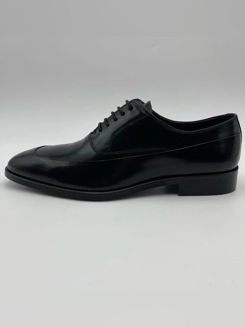 VELLAPAIS Men SZ 7 Black Leather Ballard Oxford Shoes-MSRP $309